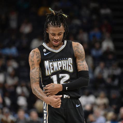 Apr 24, 2023 · Meaning, fans should expect Ja Morant to play tonight. The news is a shocker, especially given how much pain Morant is in. ... 45 points, 13 assists, and 9 rebounds on 50/60/93 shooting. Despite ... . 