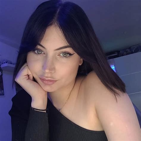 Jaade.Baaby Onlyfans Leak +18 245 Vids