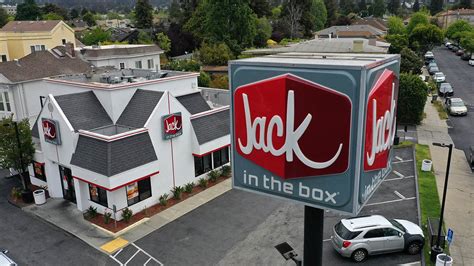 Jack in the Box to offer free tacos to customers, similar to Taco Bell promotion