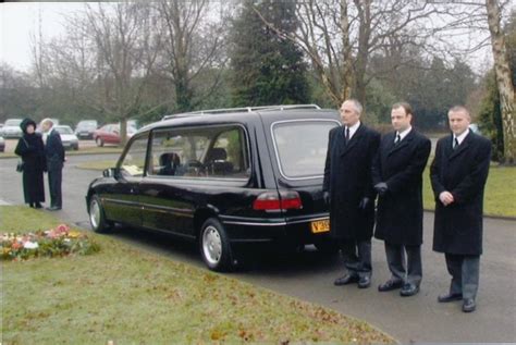 Jack warwick funeral service.  In partnership with our experienced local floris...