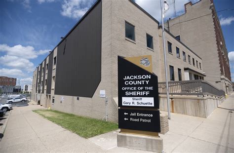 Jackson county jail jefferson photos.  Constantly updated.  Search Jackson Coun...