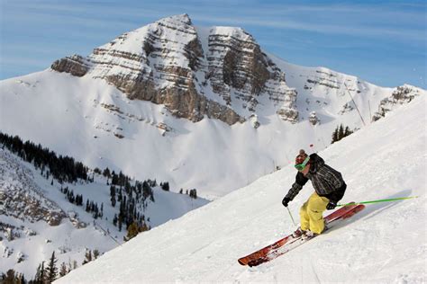 Jackson wyoming skiing. Snow King Mountain, lovingly known as Jackson's town hill, was the first ski resort in all of Wyoming. Snow King is just steps from Jackson’s Town Square with terrain from beginner to expert, night skiing, a winter coaster and a tubing park. Snow King uniquely hosts the World Championship Snowmobile Hill Climb. 3. GRAND TARGHEE RESORT 