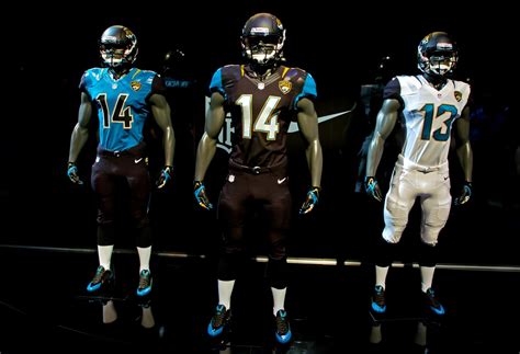 Jacksonville Jaguars reveal new uniforms during