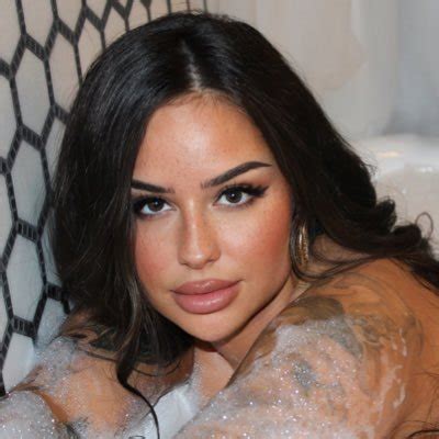 Jacqisbackk Onlyfans Leak
