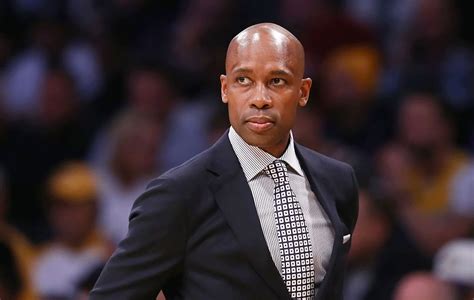 NEW YORK -- The Brooklyn Nets officially named Jacque Vaughn head coach Wednesday. Vaughn's promotion comes with a deal through the 2023-24 season, sources told ESPN's Adrian Wojnarowski.. 