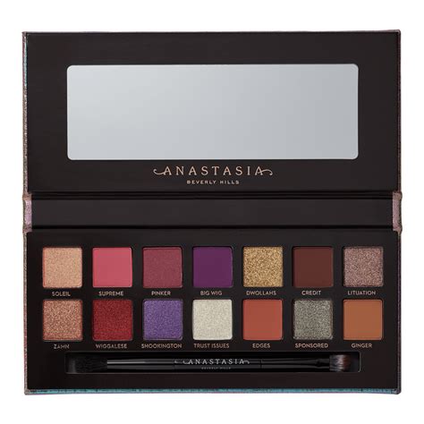 Jacqueline eyeshadow palette