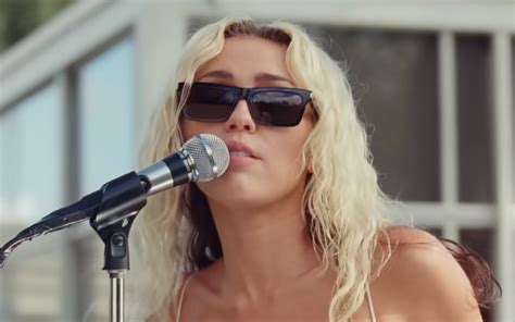 Jaded miley cyrus. Miley Cyrus - Endless Summer Vacation (Acoustic Deluxe)1. Used To Be Young (Acoustic)2. River (Acoustic)3. Jaded (Acoustic)4. You (Acoustic)5. Thousand Miles... 