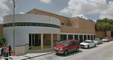 Suwannee County Jail 305 Pine Avenue Live Oak, FL 32064 386-364-3595. The registration process takes about 30 minutes to complete and involves completing …