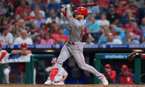 Reds' Jake Fraley: Makes return from IL. Fraley (toe) was activated from the 10-day injured list Friday, Gordon Wittenmyer of The Cincinnati Enquirer reports. Fraley is eventually going to require .... 