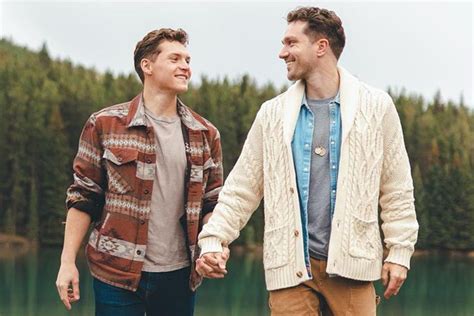 May 17, 2023 · Ride is the latest queer-inclusive TV show on Hallmark, featuring a gay cowboy character named Tuff McMurray, played by Jake Foy. In the series, Tuff is the youngest son of the McMurray family ... 