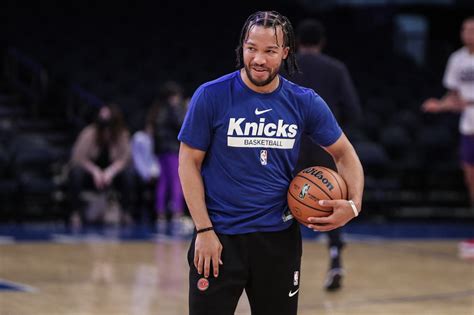 Jalen Brunson returns from injury; Tom Thibodeau provides no insight on guard’s sprained hand
