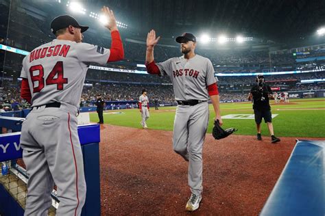 James Paxton dominates, bats finally come alive as Red Sox beat Blue Jays 5-0
