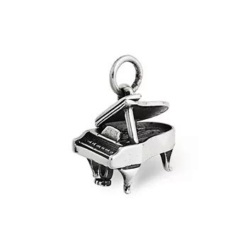 This beautiful James Avery 14K gold charm features a stunning 3D open grand piano design. The charm is perfect for music and dance enthusiasts and would make an excellent gift for occasions like Mother's Day, Christmas, Graduation, Anniversary, or Birthday. The charm is signed and made of yellow gold with a dangle charm type. >Measuring 15 X12 …. 