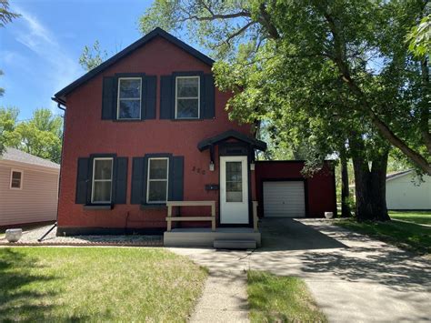 Jamestown nd real estate. Caitlyn Christianson. Keller Williams Inspire Realty. Experience: 8 years 4 months. 3 reviews. For sale: 2. Activity range: $265K - $435K. Listed a house: 2024-02-22. 