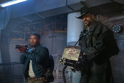 Jamie Foxx Trades Stakes for Guns in Netflix’s Day Shift: Watch