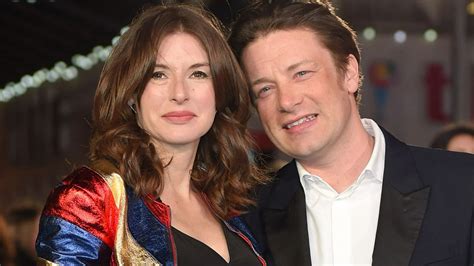 474px x 248px - Jamie Oliver and Wife Jools Contemplate a Sixth Child Despite Exhaustion