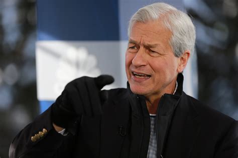 Jamie Dimon flagged a raft of risks facing the economy, from war to food and energy prices. The JPMorgan CEO warned a recession and more interest-rate hikes could strain the financial system. 