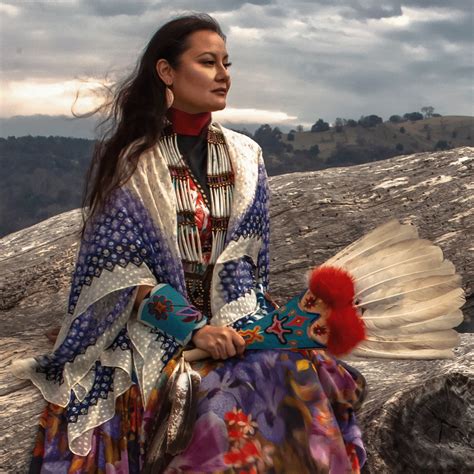 Jamie okuma. Keri Ataumbi and Jamie Okuma worked collaboratively to create an ensemble of wearable art in homage to Pocahontas, a major figure in American history. 