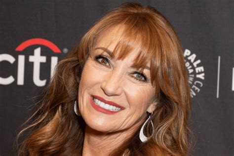 Jane Seymour's Net worth. She holds an estimated net worth of about $90 million as of February 2020. The Richy rich actress brought in big bucks from her career as an actress. Some of her highest-grossing movies include, Live and Let Die, and Dr. Quinn, Medicine Woman.. 