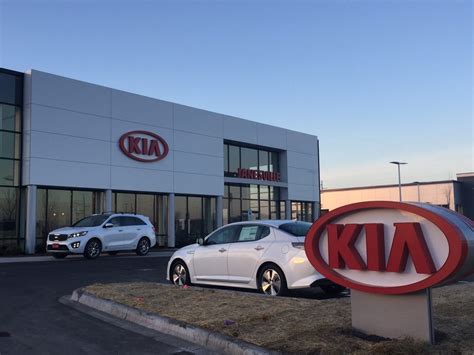 Janesville kia. Janesville Kia is working to maintain a clean and disinfected facility, and is following the recommendations of the CDC including safe-social distancing. $4,068 off MSRP! CALL TODAY 608-743-9600 TO SET UP YOUR TEST DRIVE. 2024 Kia Forte GT-Line Priced below KBB Fair Purchase Price! 28/39 City/Highway MPG Price includes: all applicable … 