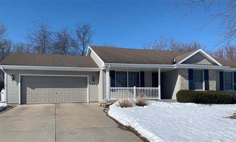 Janesville wisconsin homes for sale. Get Pre-Approved. For Sale - 5237 N Northwood Trace, Janesville, WI - $725,000. View details, map and photos of this single family property with 4 bedrooms and 4 total baths. MLS# 1972607. 