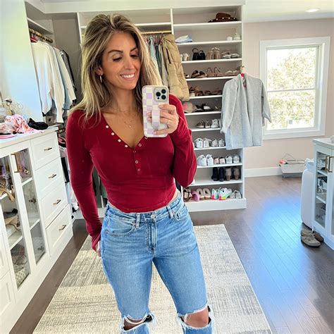 Profile picture of Janie Lowe