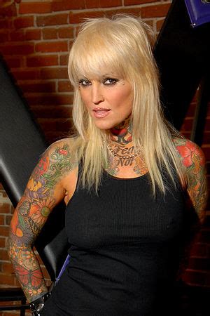 Full archive of her photos and videos from ICLOUD LEAKS 2024 Here. Janine Lindemulder got well-known as a porn actress and exotic dancer. She modeled for Penthouse and became Playboy’s Pet of the Month. Later she acted in mainstream films like Moving Target, The Exorcist, etc. . Janine lindemulder onlyfans