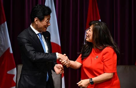 Japan, Canada pledge more co-operation on battery supply chains, AI technology