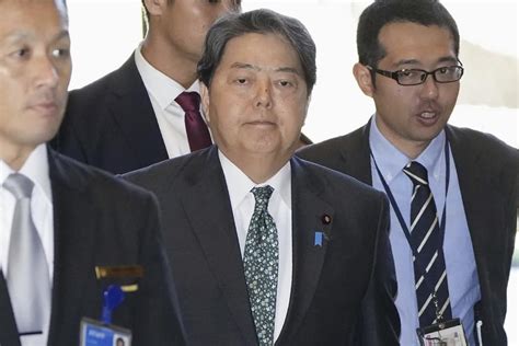 Japan’s Kishida replaces 4 ministers linked to slush funds scandal to contain damage to party