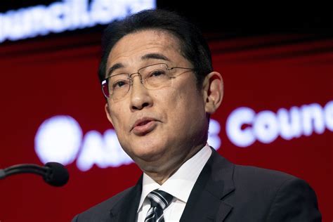 Japan’s Prime Minister Kishida plans an income tax cut for households and corporate tax breaks