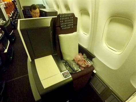 Japan airlines review. Jan 1, 2016 ... The seat is very, very good. It provides lots of space: a very generous 42 inches of pitch (most airlines provide around 38 inches in PE) and ... 