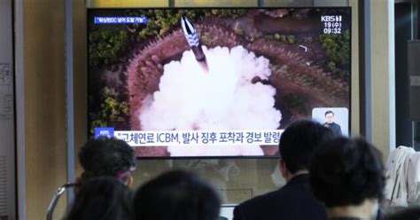 Japan gets ready to shoot down N. Korea spy satellite debris