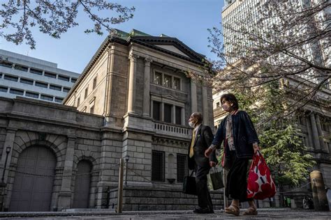 Japan inflation seen persisting, export slowdown to push up trade deficit