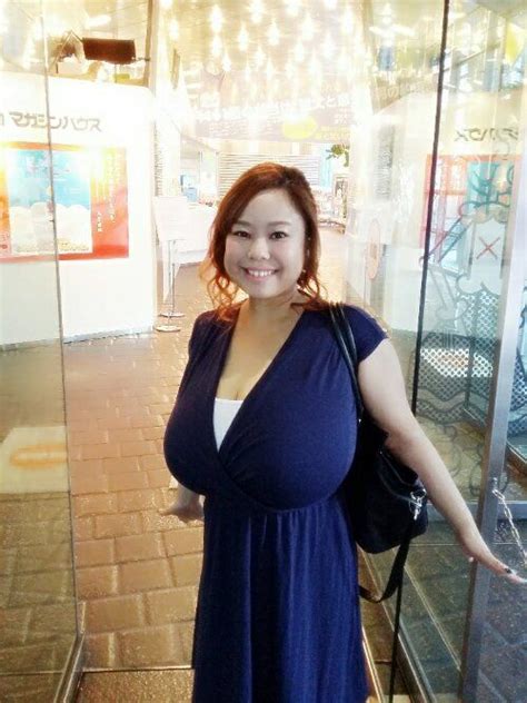 Japanese mature big boobs. Exploring the allure of Japanese mature women  with big boobs