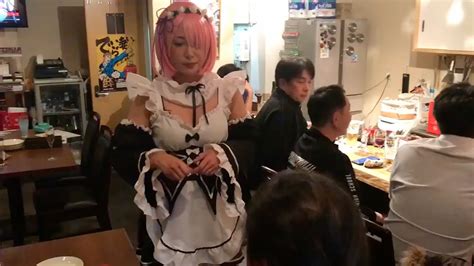 Japanese waiter porn
