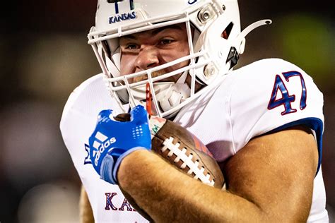Nov 17, 2021 · Lawrence. Kansas Jayhawks football folk hero Jared Casey is using his newfound stardom to earn some cash — and more. The KU walk-on tight end who caught the game-winning two-point conversion in ... . 