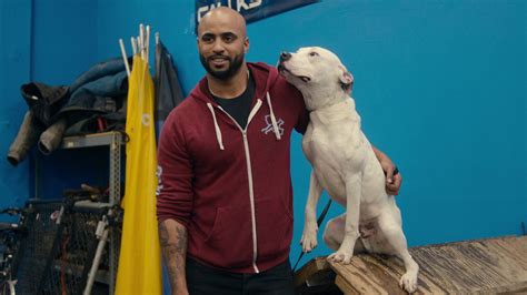 Jas leverette. Jas Leverette is a world-renowned canine behaviorist and dog trainer who helps dogs with various issues and teaches owners how to train them. He offers online and in-person training programs based on his 5 Pillar … 
