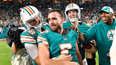 Jason Sanders’ last-second field goal gives Dolphins 22-20 win over Cowboys and a playoff berth