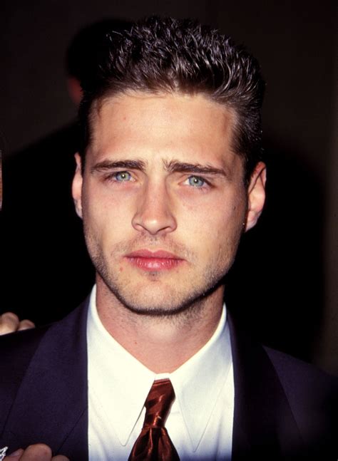 Jason priestley. Jason Bradford Priestley is an award-winning Canadian actor, director, and producer best known for his work in film and television. He was born in North Vancouver, British Columbia, Canada, on August 28, 1969. 