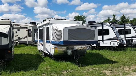 Jayco jay series 1206. The Jay Series 1206 folding pop up camper by Jayco offers a rear queen bed and a front king bed. To the left of the entrance you will find a sofa. The right of the entrance is a porta pottie cabinet. The opposite side of the camper has … 