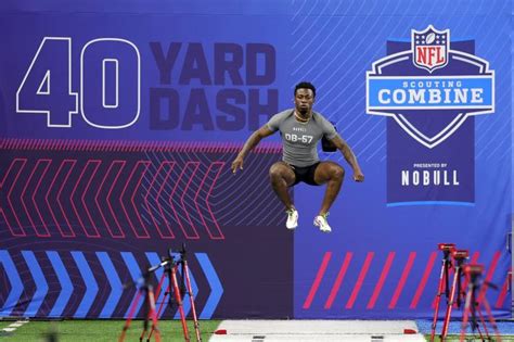 Jayden daniels 40 yard dash. Things To Know About Jayden daniels 40 yard dash. 