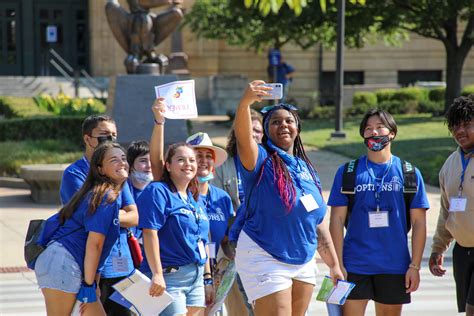 Job Description Jayhawk JumpStart is an early access/move-in program that provides students with a FREE on-campus experience to enhance the transition to KU. It is available to incoming, first-time freshman who are students of color, First-Generation or Pell-eligible students, or members of certain scholarship programs.