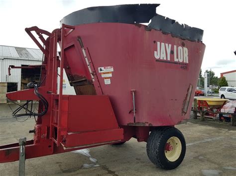 Jaylor 4425 specs.  Description Specifications Make:Jaylor Model:4425 Single Auger...