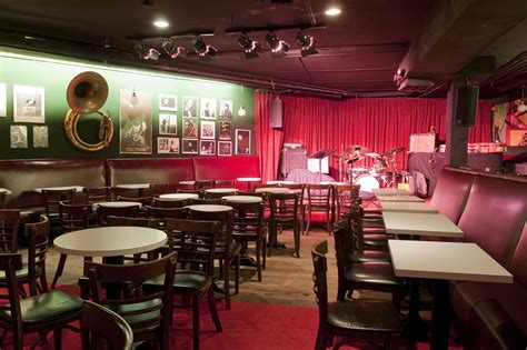 Jazz in nyc. Birdland Jazz Club. 5:30 pm (Doors Open: 4:30 pm) $25.00 - $35.00. Tickets. Fri 3.15. Hot Club of Cowtown. Birdland Theater. 7:00 pm (Doors Open: 5:30 pm) $25.00 - $35.00. … 