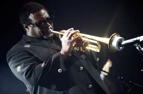 Jazz trumpeter Wallace Roney dies from coronavirus at 59