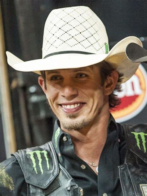 Jb money. Sep 13, 2023 · Mauney was hurt when he landed on his head after being bucked off by Sankey Pro Rodeo & Phenom Genetics’ Arctic Assassin in Lewiston at an Xtreme Bulls event. 