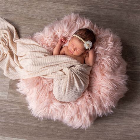 Jcpenney newborn photography prices. Loosen Clothing. At least 30 minutes before your session, loosen baby’s clothing. Tight clothes can cause imprints on skin that are visible in photographs. You want to show off that fresh, baby-soft skin in your pictures. 