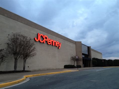 Jcpenney southpark mall. Response from JC Penney. 5/9/2024. Hello L G, we ... Response from JC Penney. 3/27/2024. Hello Stacy. Thank ... 6 Southpark Mall. Colonial Heights , VA 23834. US. 