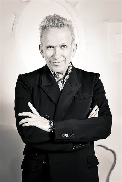 Jean paul gautier. Since the creation of his fashion house in 1976, Jean Paul Gaultier has been shaking up genres and prejudices.With exceptional know-how that he expresses dur... 