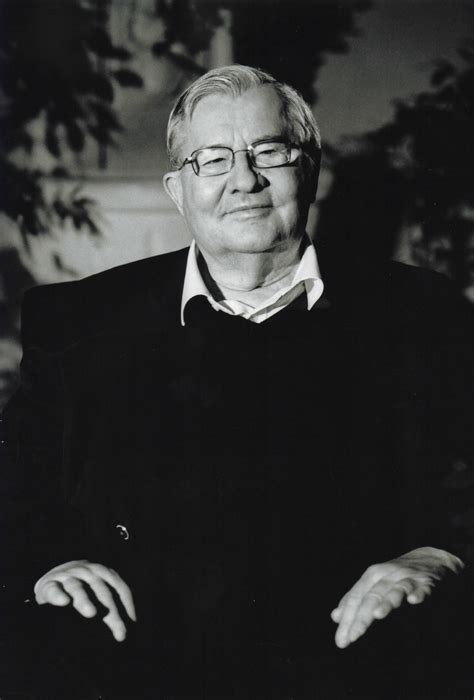 Jean-Marie Pelt &mdash; Wikip&eacute;dia